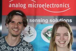 Studenten bei Analog Microelectronics